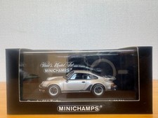 MINICHAMPS Porsche 911 Turbo 1977 1/43 Scale Grey Metallic Limited 3744pcs