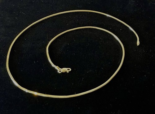 Collar Cadena Serpiente Oro Amarillo 14K 1.6 mm Ancho, 18" Largo, 5.2 Gramos.Sin Reserva - Imagen 8 de 9