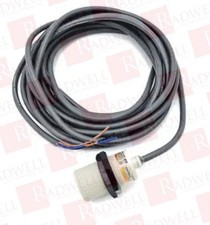 OMRON E2F-X10E1 / E2FX10E1 (NEW NO BOX)