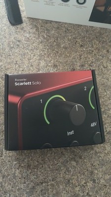 Focusrite Scarlett Solo 4th Gen USB Audio Interface - Red