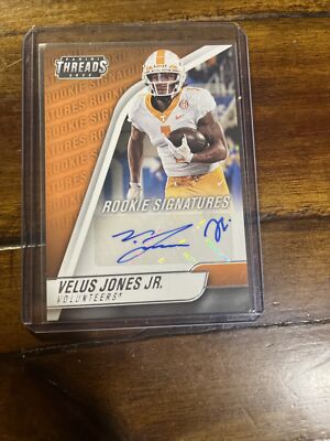 Velus Jones 2022 Chronicles Threads Draft Picks Rookie Signatures RC No.TH-VJJ