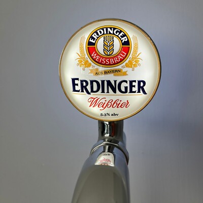 Nagelneues Erdinger Bierabzeichen! Erdinger Pumpabzeichen! Erdinger Frosch Augenlinse