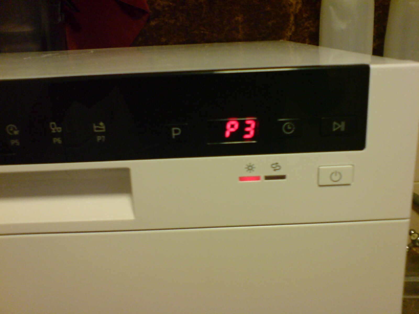 Cookology CTTD6WH Freestanding Compact Table Top Dishwasher, 6 place