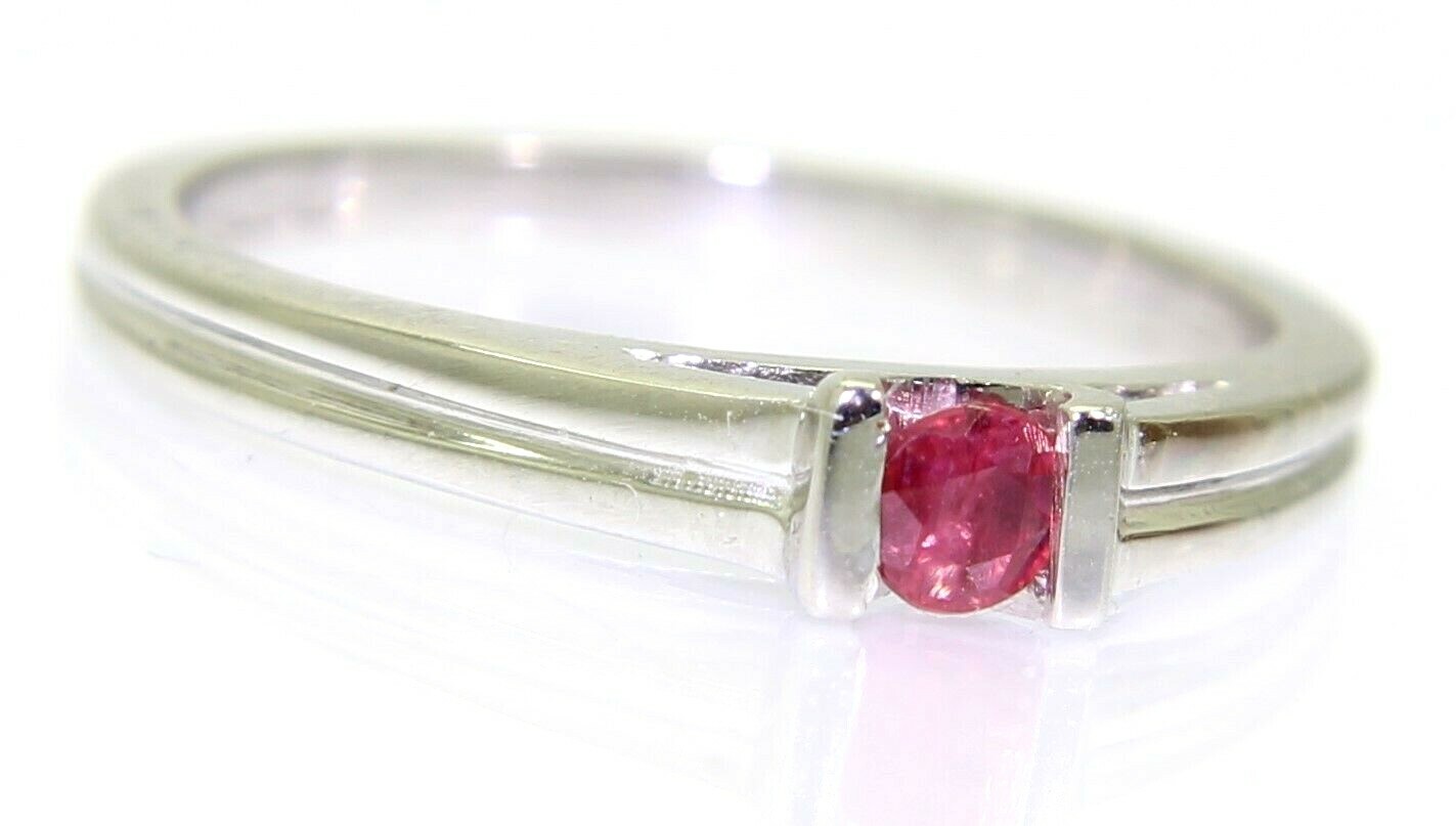 Pretty Ruby Solitaire 18ct White Gold ring J 1/2 … - image 2