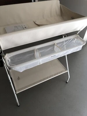 valco folding change table