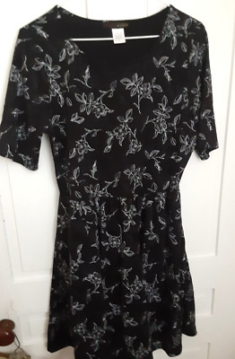 Trixie & LuLu Young Teens Dress Size L Black Gray Floral Print