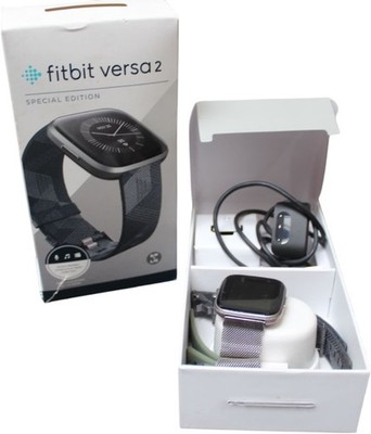Fitbit Versa 2 Special Edition Smartwatch Grau mit extra Armbändern Größe S/P L/G
