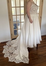 Maggie Sottero Ivory Savannah Wedding Dress Size 22 Used Once