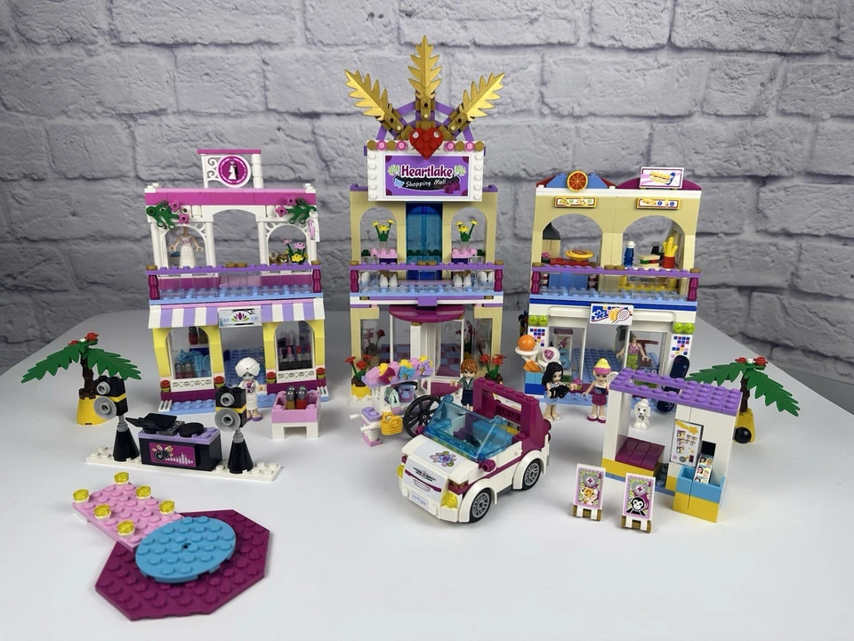 LEGO Friends 41058 Heart lake Shopping Mall, 100% Complete W/Manuals, No Boxd - Image 2 of 4