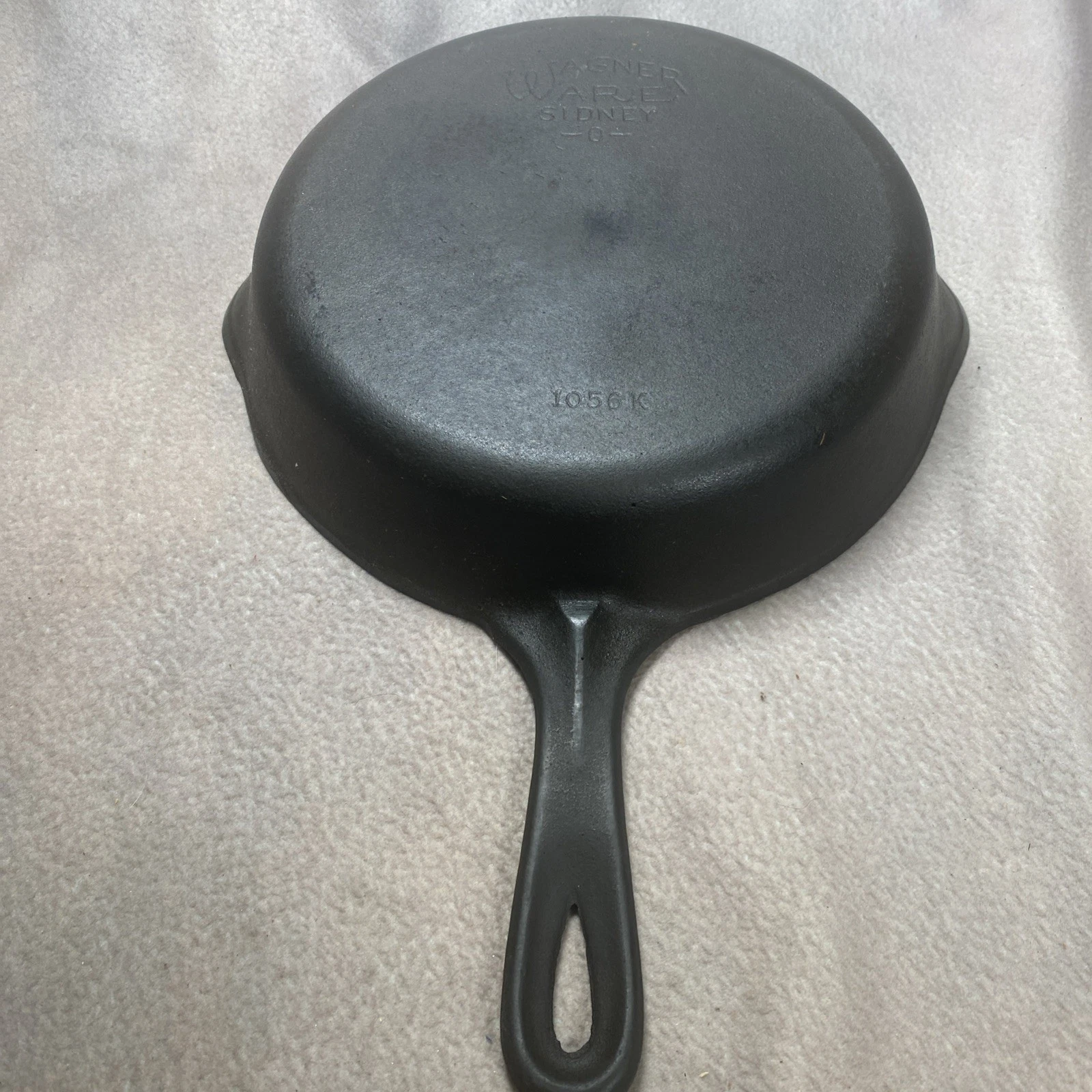 Wagner Ware Sidney -0- Stylized Logo #6 Cast Iron Skillet 1056 K