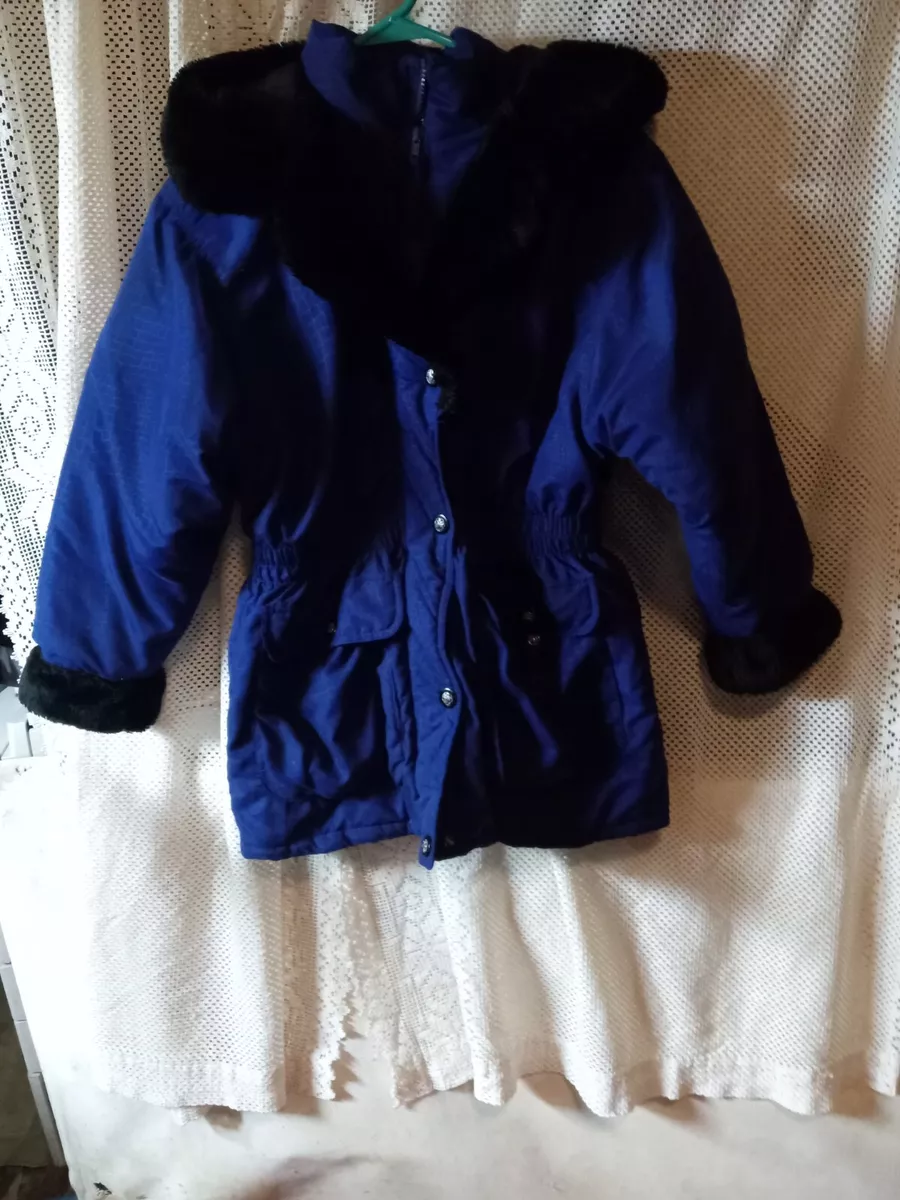 Girls Winter Coat large Royal Blue with Hood and faux fur. Quilted Lining