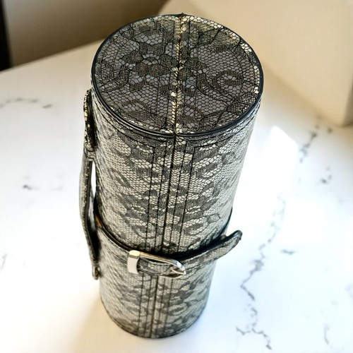 Tuscan Designs Travel Jewelry Case Black Lace Hard Roll Snap Close Velvet Inside - Picture 7 of 9