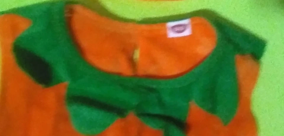 Bebé Niña o Niño Recién Nacido Halloween Calabaza Disfraz Conjunto con Sombrero y Zapatos 12 Meses Foto 3 de 4