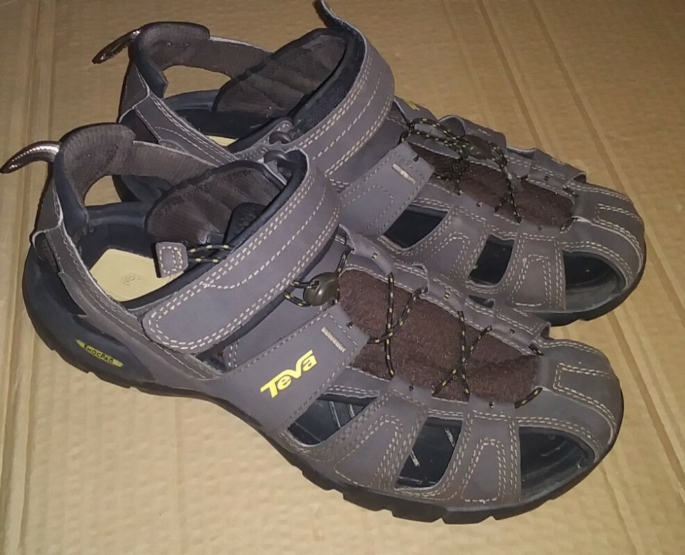 Teva Brown Leather Fisherman Hiking Sandals Mens Size 10 s-l400.jpg main image 2