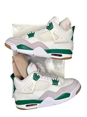 Nike Jordan 4 Retro SB Pine Green DR5415-103 Men's Size 8.5 with box