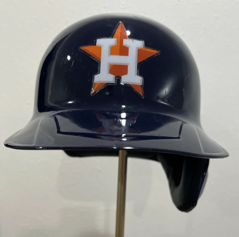 Astros Game Used Helmet  Worn Issued 7 1/4 Right Handed Navy MLB Authenticated