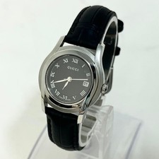 GUCCI 5500L Black Dial Round Face Watch, Size 1.3x1.1 in, Good Condition