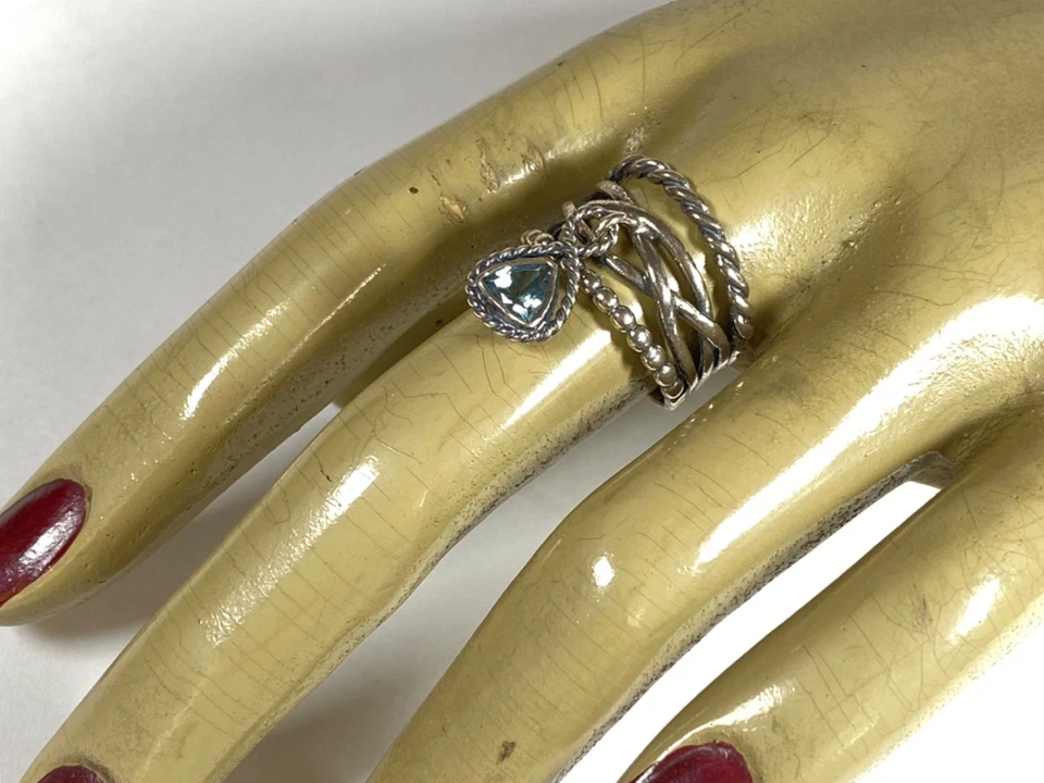 Anel pingente de prata esterlina e topázio Didae Shablool - Tamanho 9 / 6,23 gramas - Imagem 2 de 4