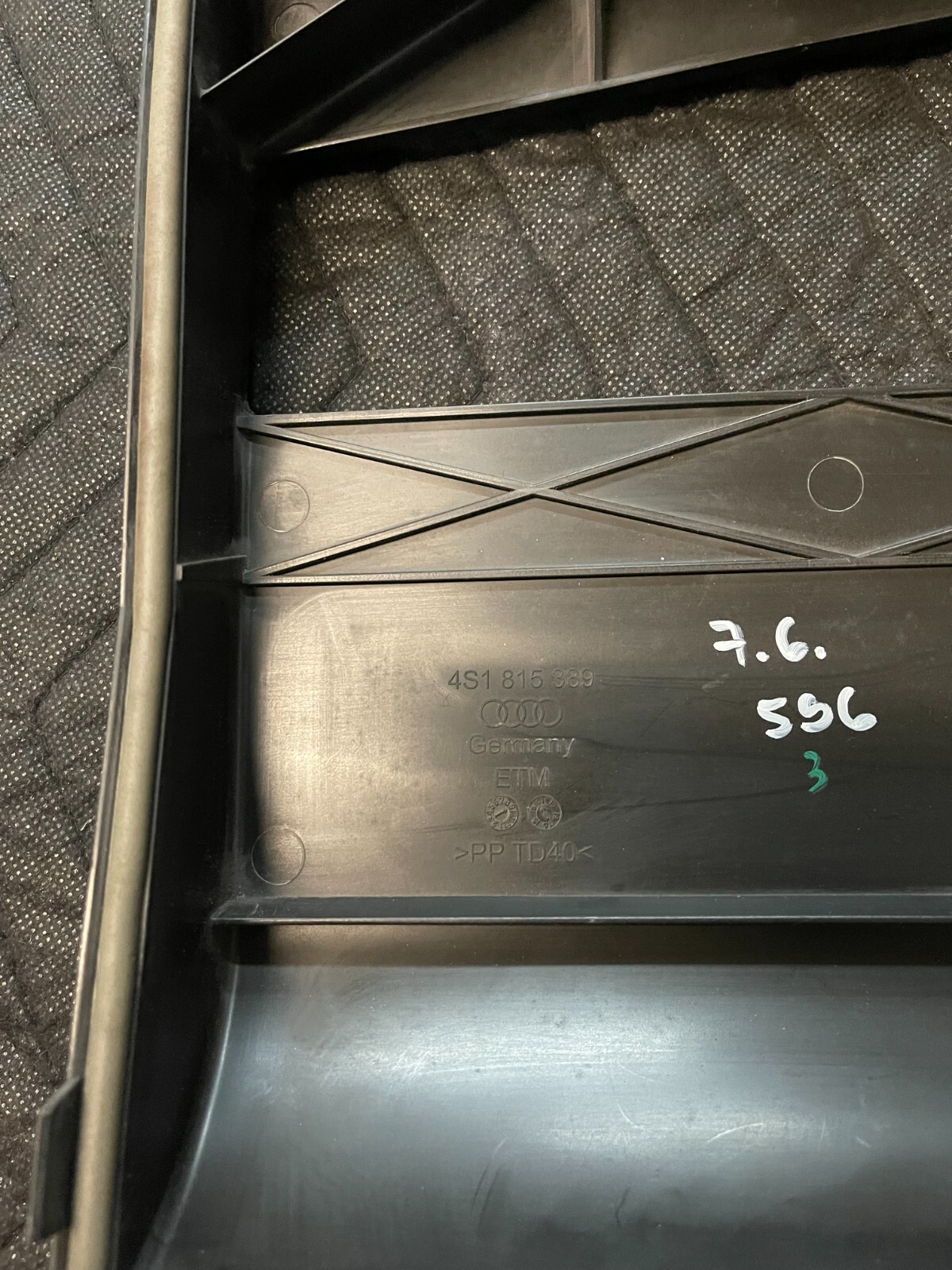 2017 AUDI R8 V10 COVER TRIM PANEL OEM GENUINE 4S1 815 389