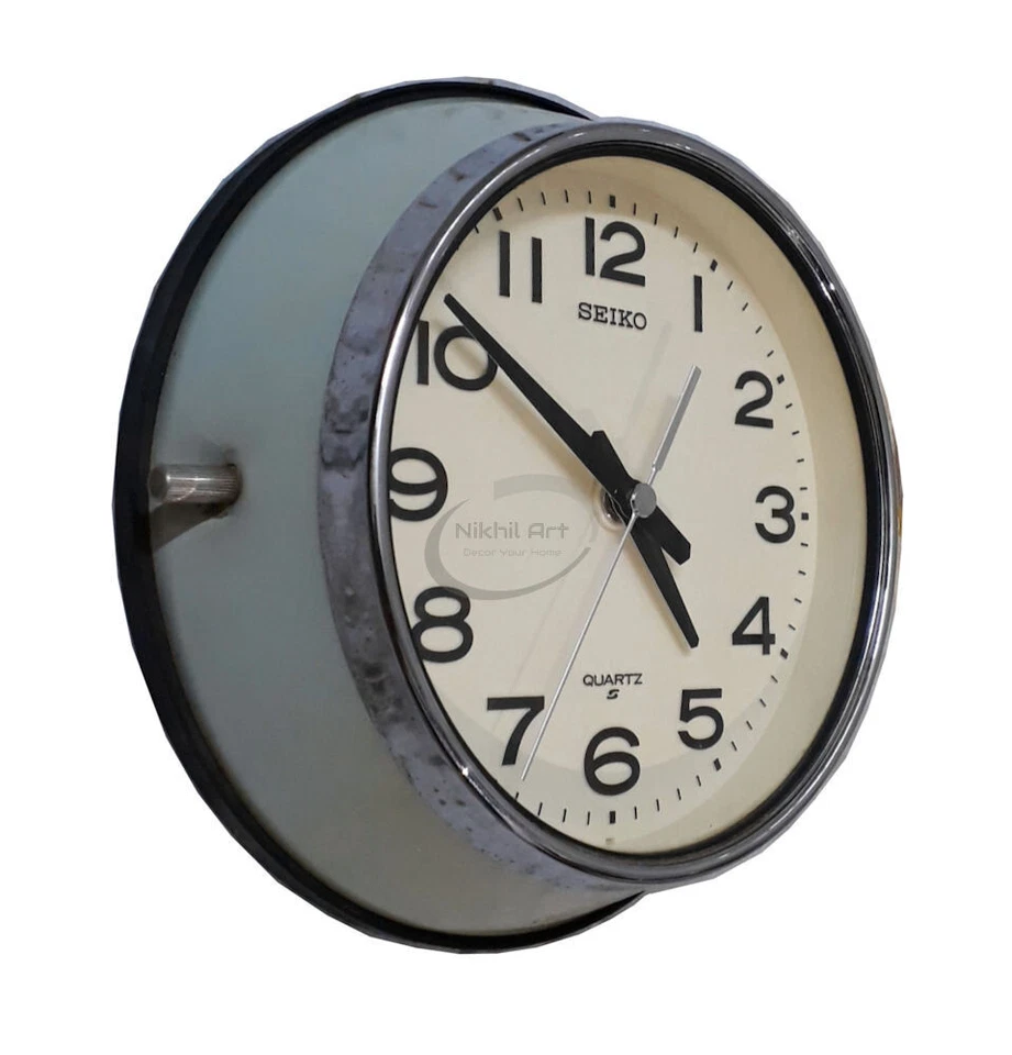 Antique  Seiko Quartz Wall Clock Made in Japan - Image 2 of 4