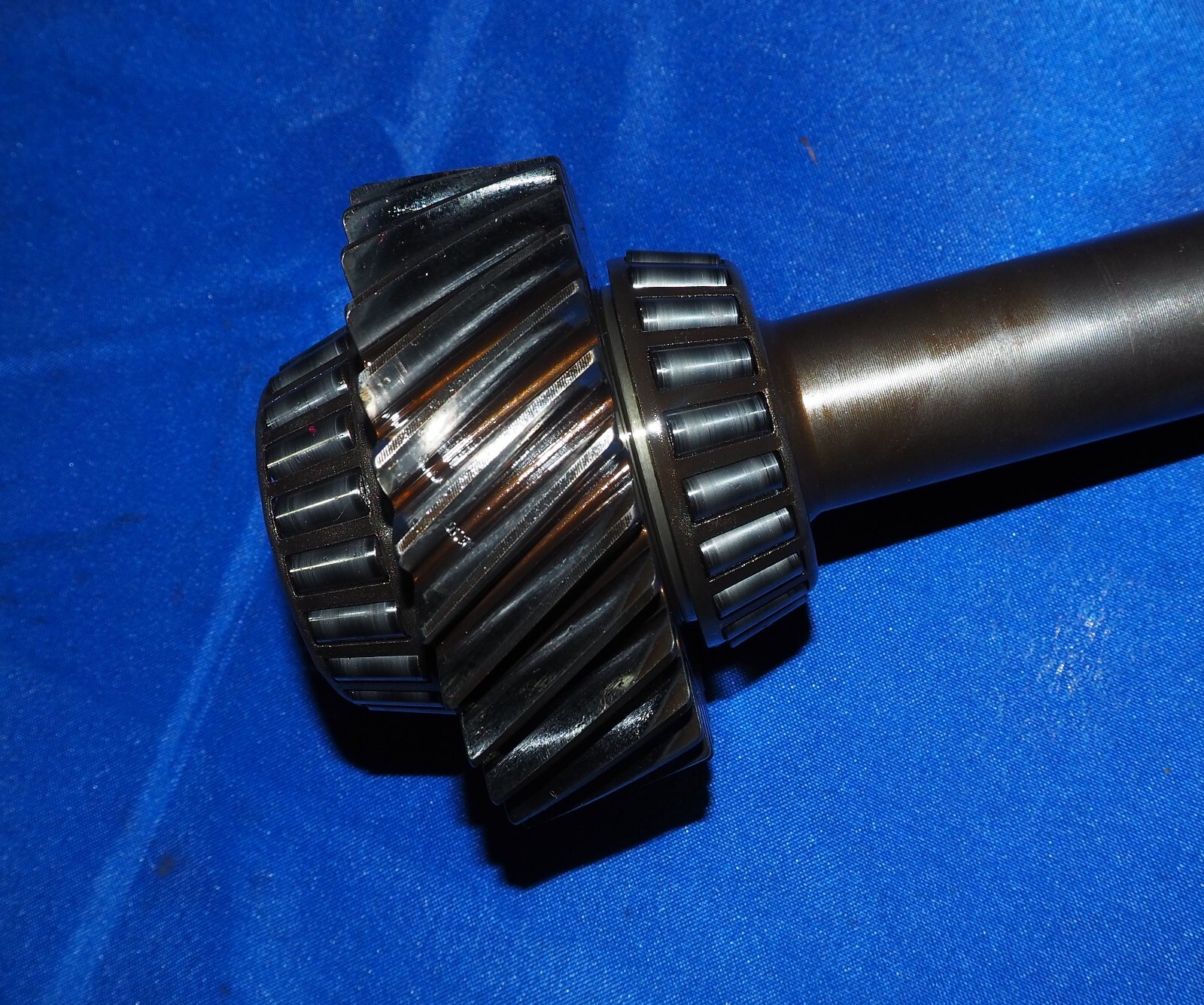 2006-2018 Bentley Flying Spur GT GTC ZF 6 Speed Transfer Case Spline Shaft OEM