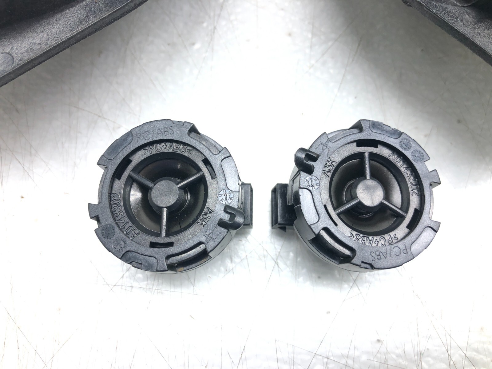 2014-2020 MASERATI GHIBLI SQ4 DOOR SPEAKERS OEM.