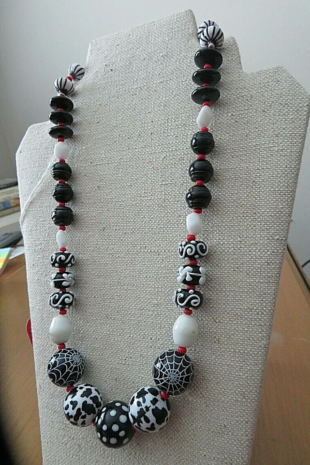 CERÁMICA Único Diseño Negro/Blanco/Rojo Collar Cuentas, Nuevo 21.5", 55 cm .Long Foto 3 de 4