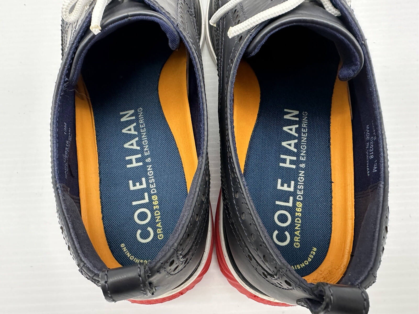 cole haan grand evolution shortwing