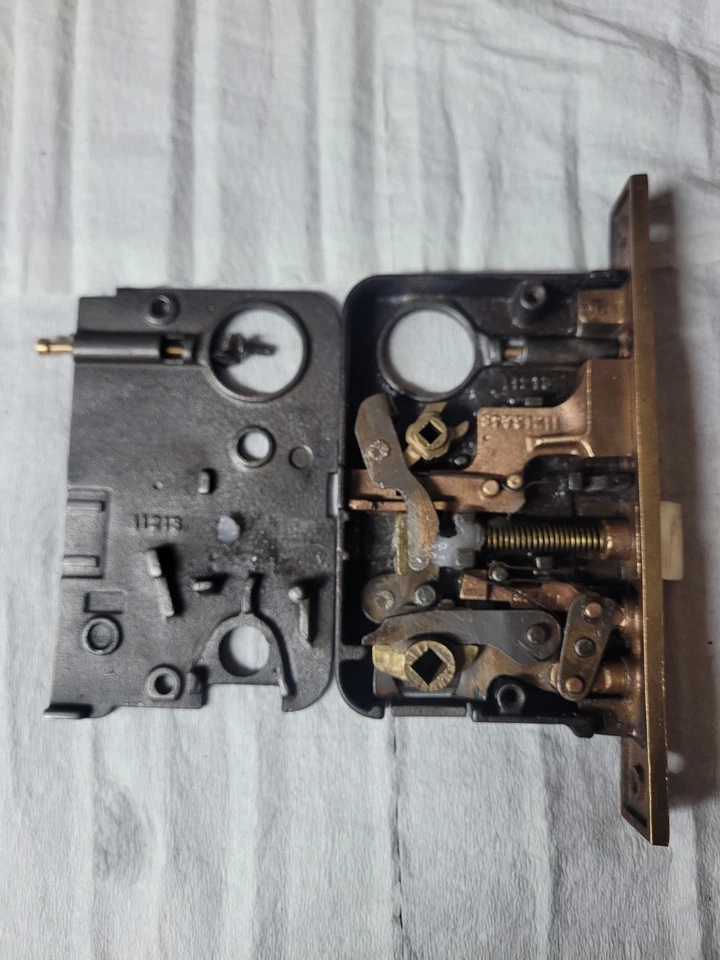 Antique Russwin 11213 Reversible Mortise Lock Great Condition - Image 4 of 4