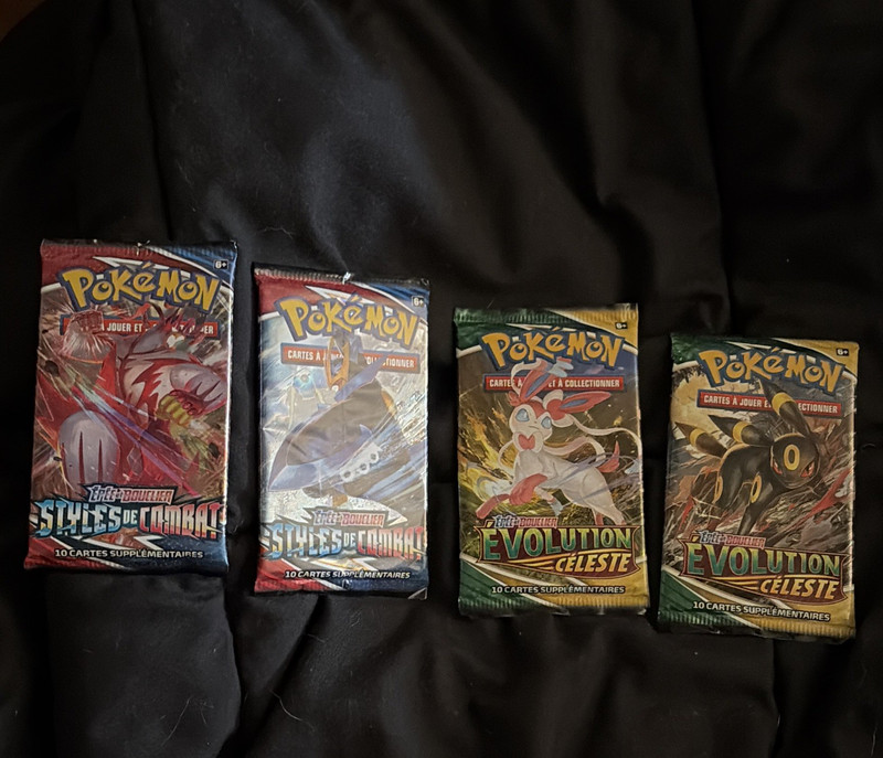Pokémon TCG French 4 Booster Packs 10 Cards Styles de Combat Évolution Cél
