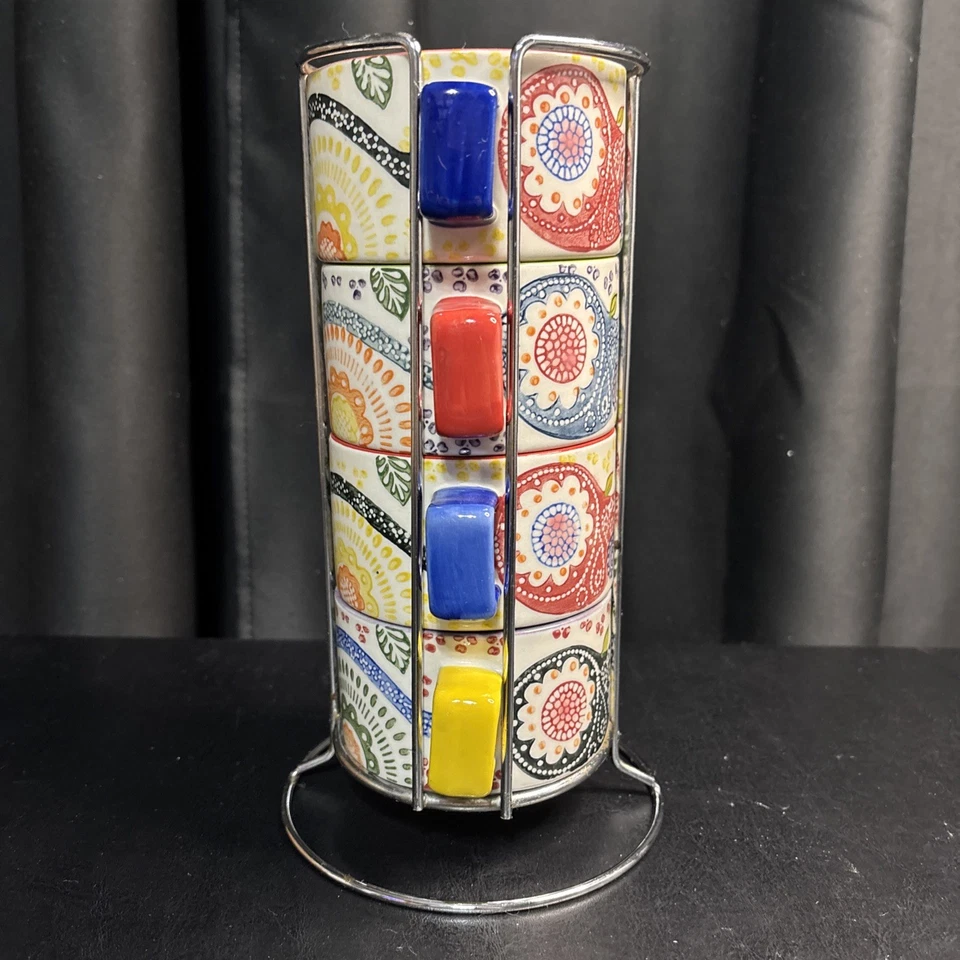 Pier 1 Importaciones Tazas de Café Apilables 4 Multicolor Geométricas con Estante de Metal Foto 2 de 4