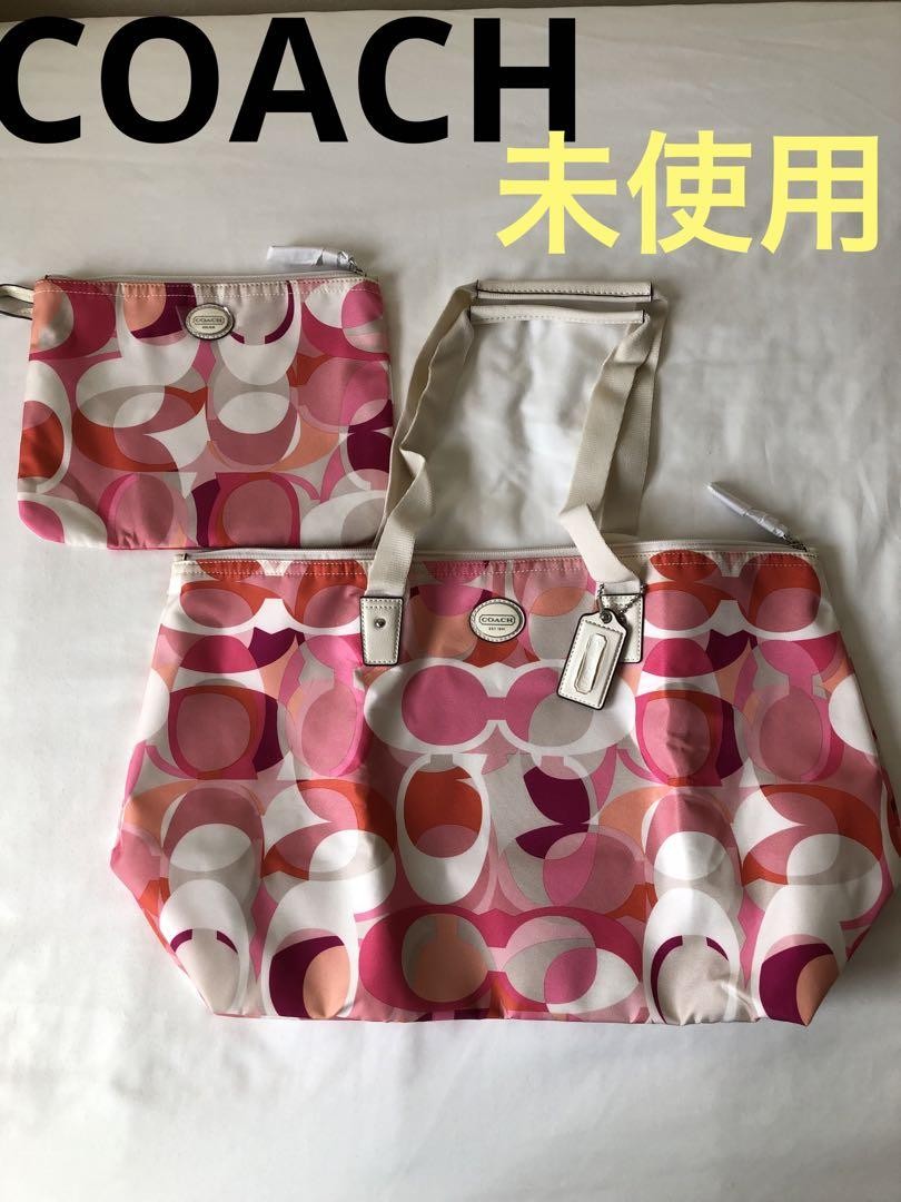 COACH Unused Rare Shoulder Tote Bag with Pouch