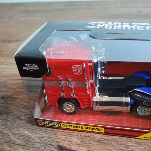 Optimus Prime - Jada Toys Hollywood Rides, Diecast, Scale 1:32 Transformers - Picture 2 of 8