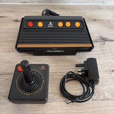 Atari Flashback 4 Classic Spielekonsole mit Wireless Joystick Controller GETESTET
