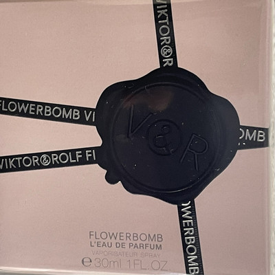 Viktor & Rolf Flowerbomb Eau de Parfum für Damen - 30ml