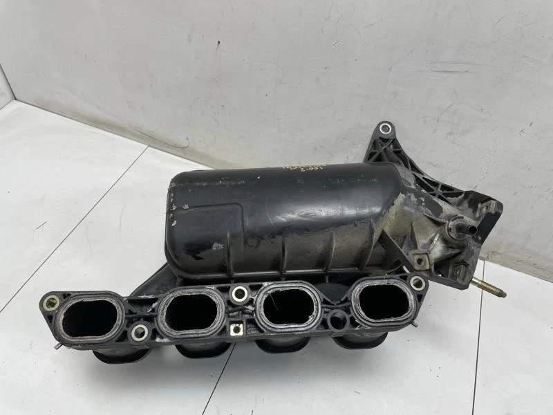 TOYOTA MR2 1.8L 2001 SPYDER COLECTOR DE ADMISIÓN DE FÁBRICA Foto 2 de 4