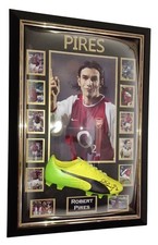 *** Framed Legend  ROBERT PIRES Signed Football Boot Autograph Display ***