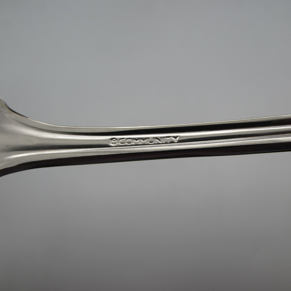 Oneida Stainless MARQUETTE Dinner Forks Set of Four USA Made