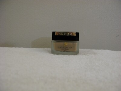 Lancome maquidouceur smoothing and hydrating creme foundation beige Sable  III