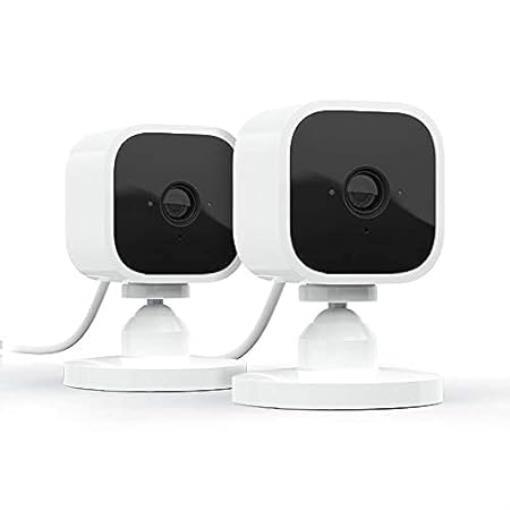 Compact indoor plug-in smart security camera, 1080p HD night vision,2 White cams