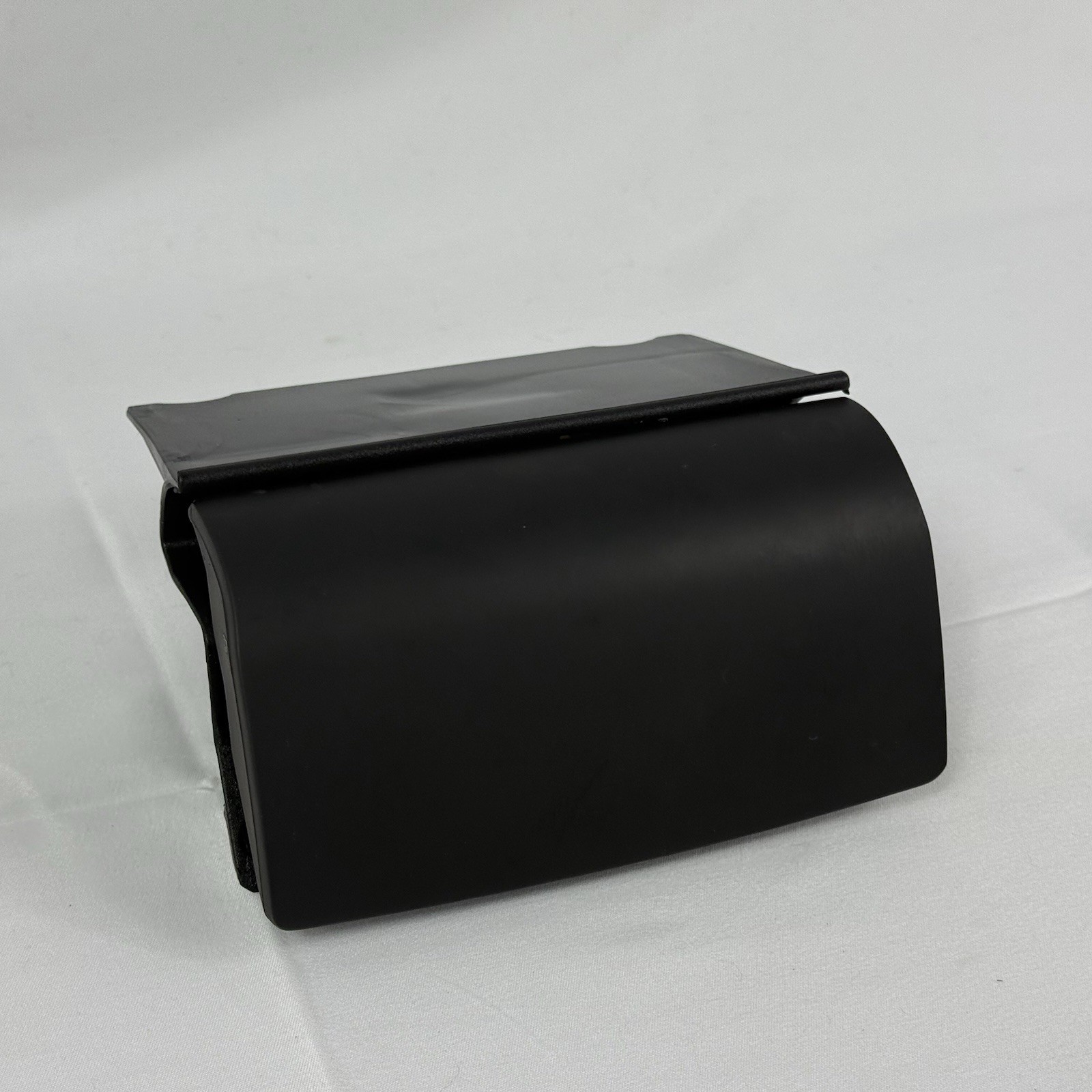 Maserati Quattroporte M139 Center Console Ashtray Ash Tray Rear OEM 03-13