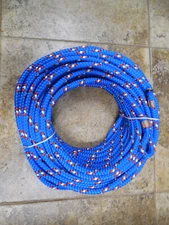 115 ft x 7/16" Dac/Polyester Halyard w/Flemish Eye & red white red tracers