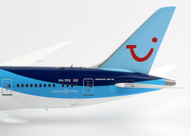 航空機・ヘリコプター Arke 787-8 PH-TFM 1/200 航空機・ヘリコプター Arke 787-8 PH-TFM 1/200 ランキング上位