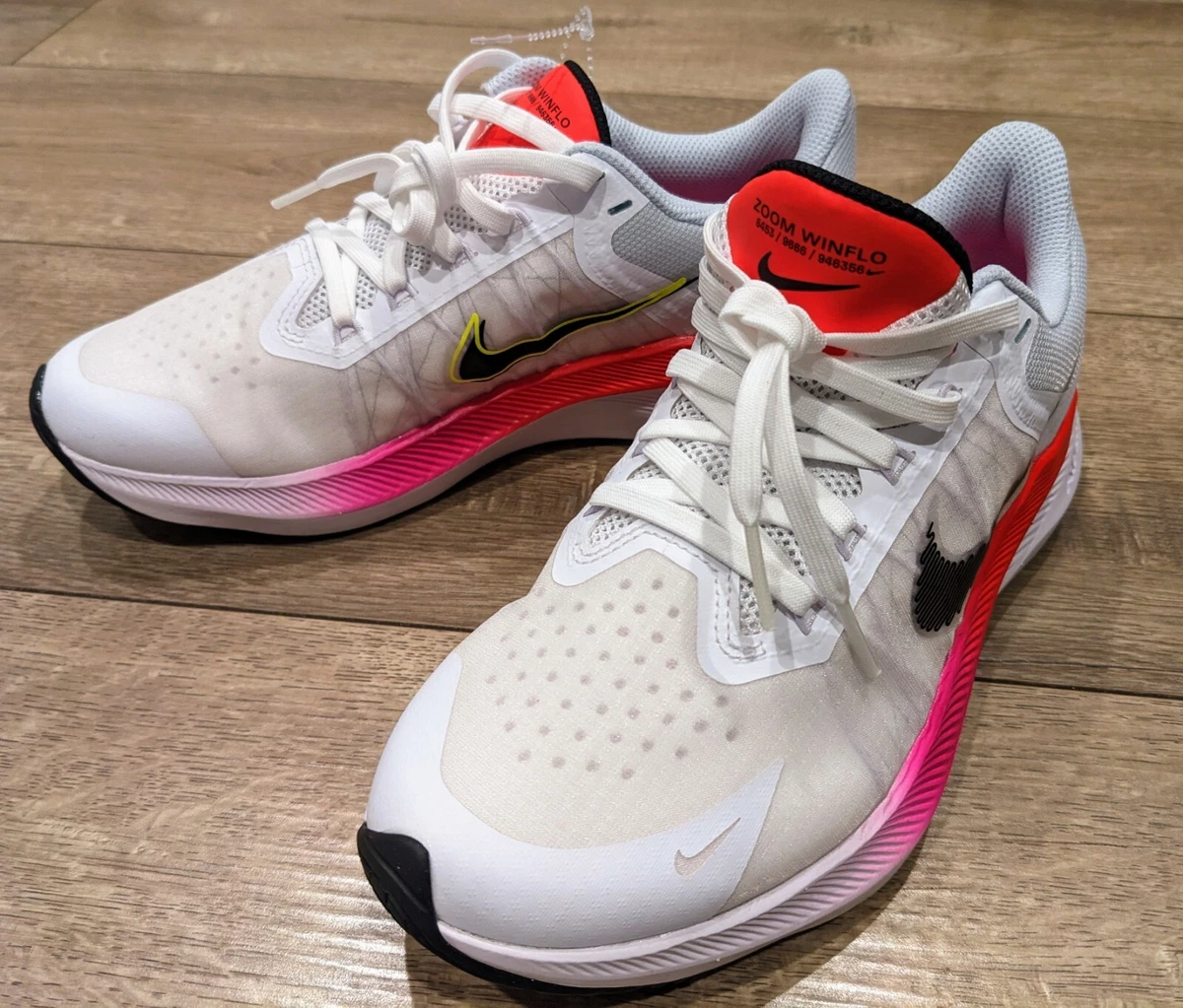 Nike Zoom Winflo 8 Rawdacious White Pink Black CW3421 100 Women size 7 Running