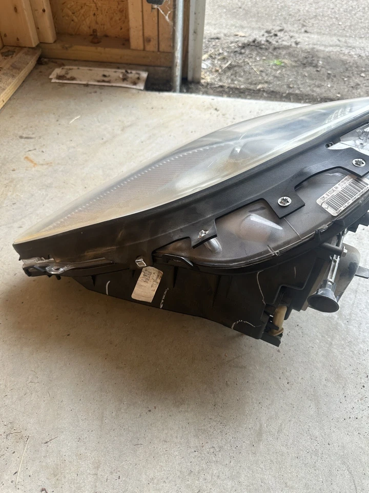 Chevrolet Corvette C6 2005-2013 hoja de pasajero derecha faros plateados LED OEM OBO Foto 4 de 4