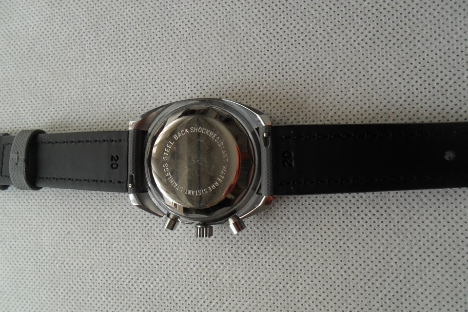 Винтажные швейцарские заводные часы Sorna Tachymetre 17 камней 1970-е - Изображение 4 из 4