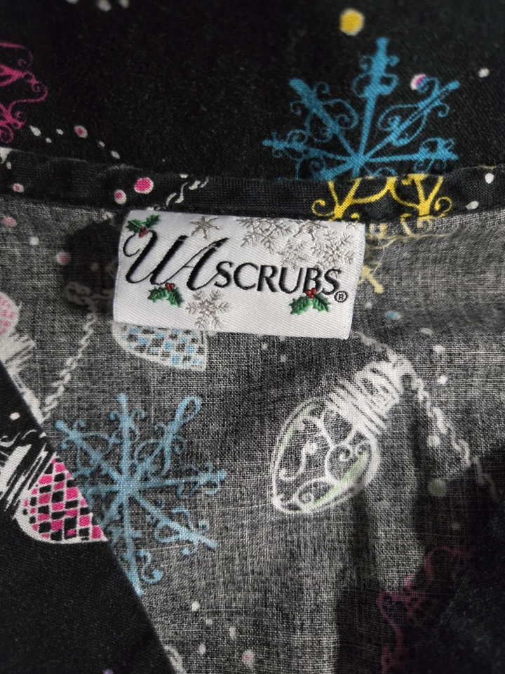 UA Scrubs Scrub Top size XS-CHRISTMAS "Silver Bells"-Chest 19.5"/L 24.5" - Image 3 of 4