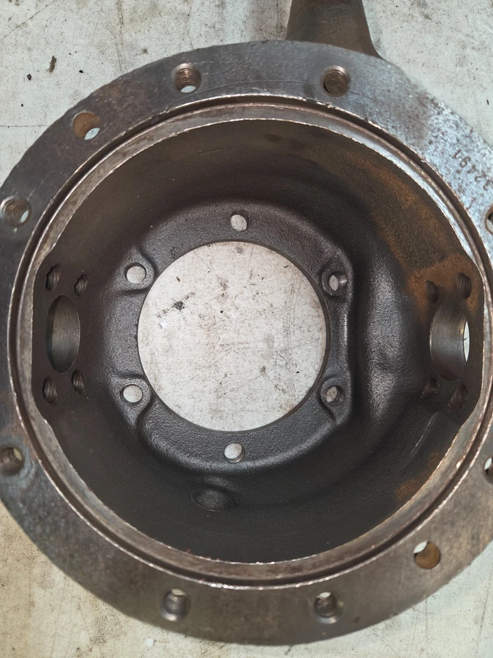 TWO Hole Dana closed knuckle - Image 3 of 4