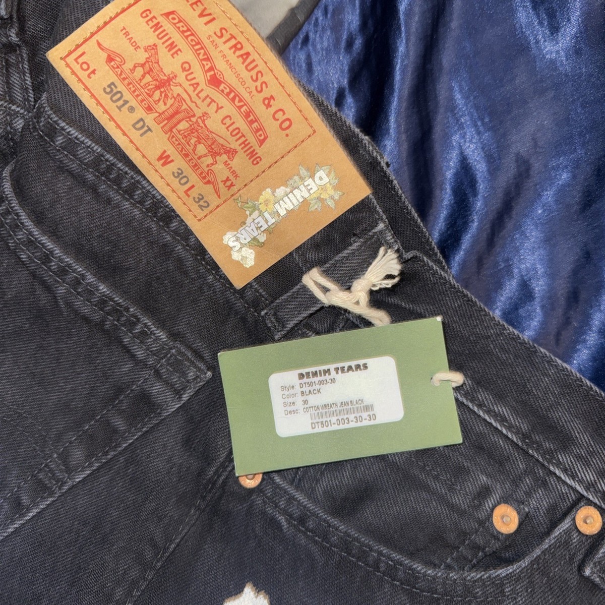 Denim Tears LEVI’S COTTON WREATH JEAN 32 Denim Tears x Levi's Cotton Wreath Jeans, Size 30 x 32, Brand New