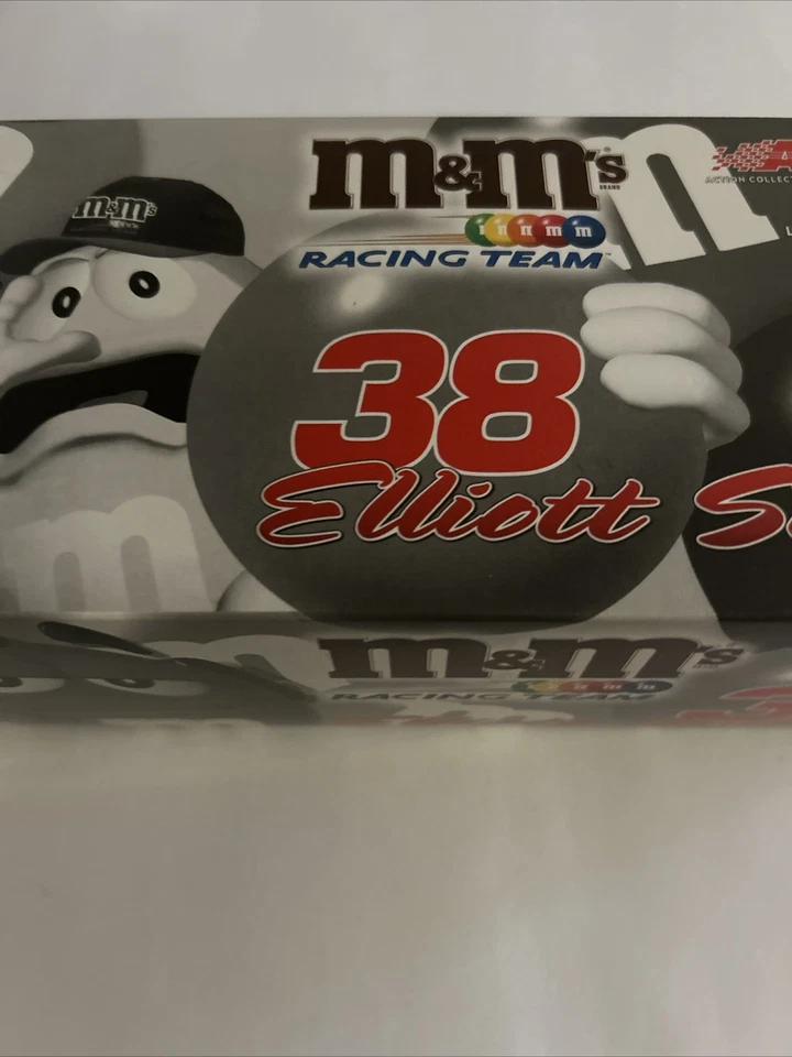1/24 Action NASCAR 2004 #38 M&M's Daytona Special Foto 3 de 4